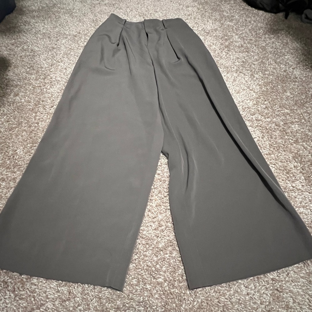 Uniqlo trouser